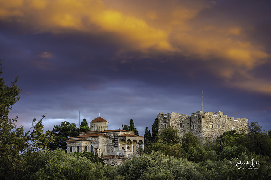 Église Metamorphosis avec château Église Metamorphosis avec château