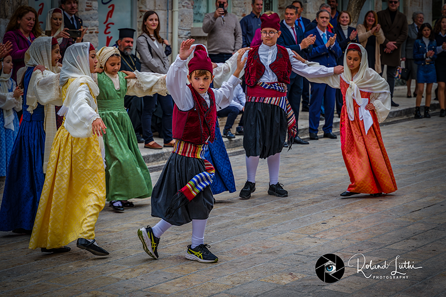 Έλληνες χορευτές Έλληνες χορευτές